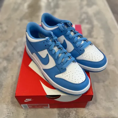 NIKE DUNK LOW UNC